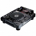 DJ CD- Pioneer CDJ-900